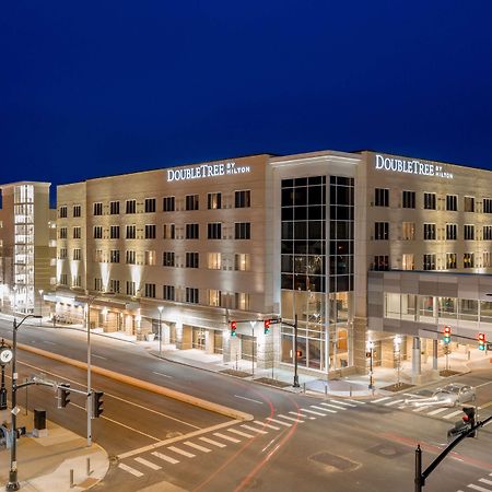 Doubletree By Hilton Evansville Exterior photo