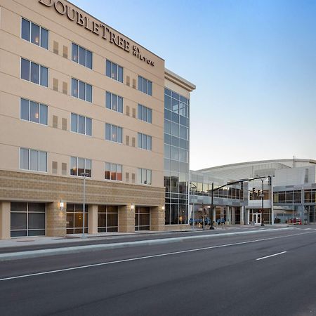 Doubletree By Hilton Evansville Exterior photo